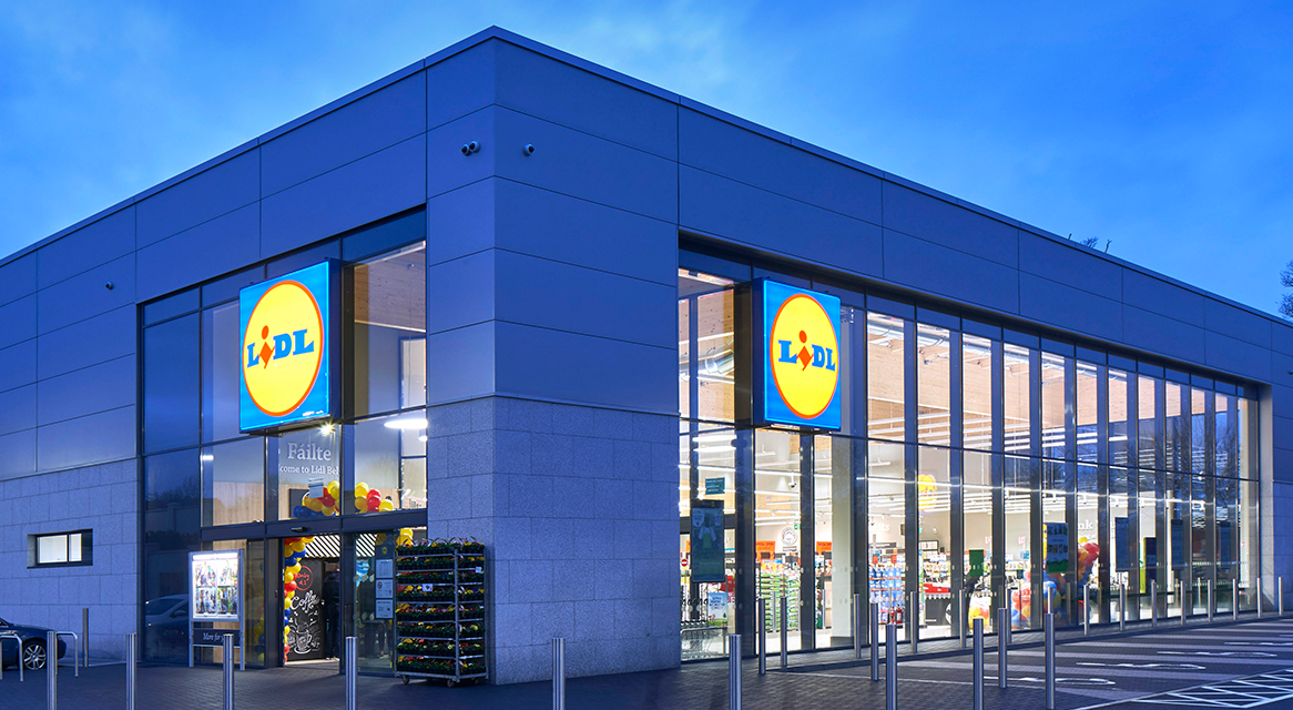 Lidl supermarket: groceries and household goods.